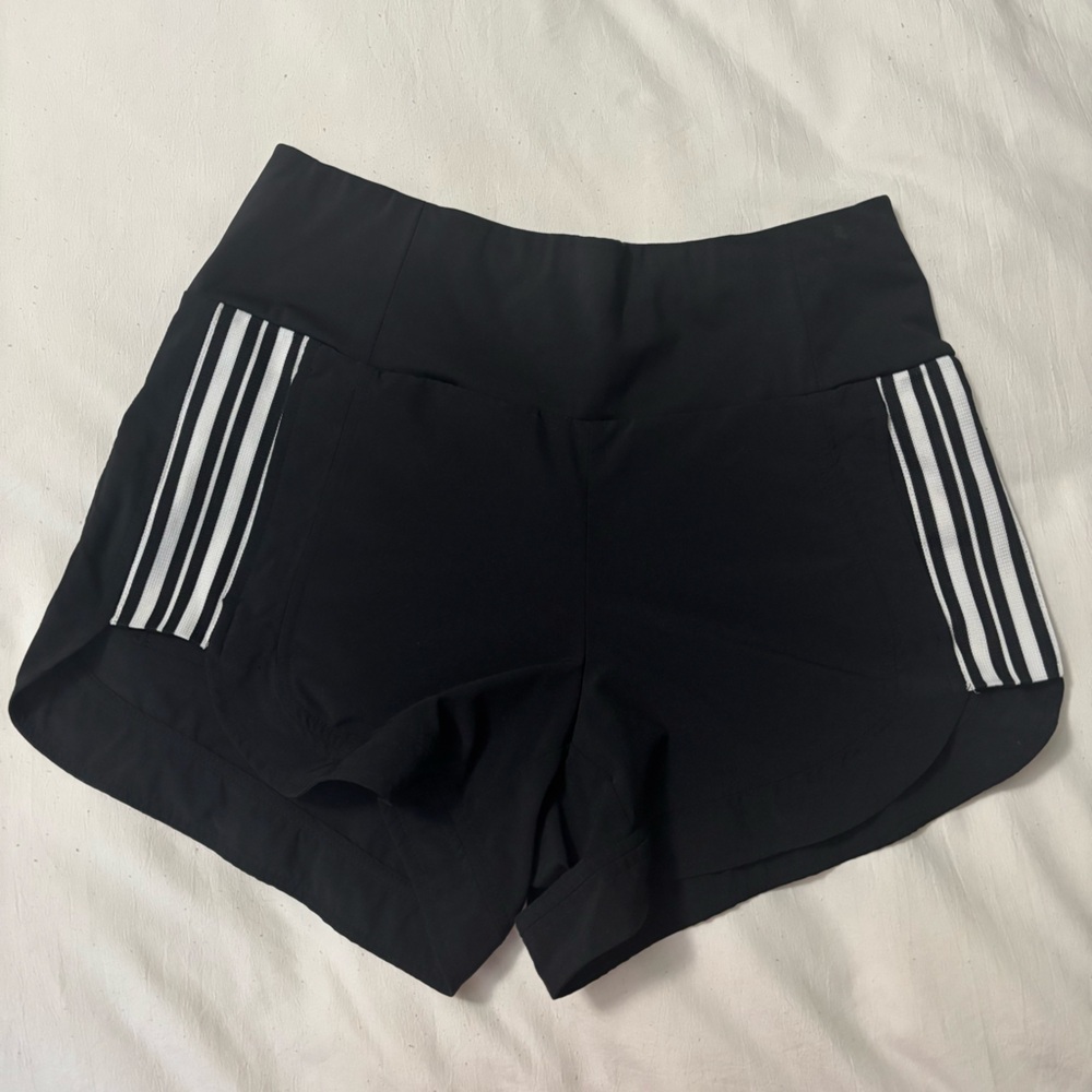 Athleta Women's Black Athletic Shorts